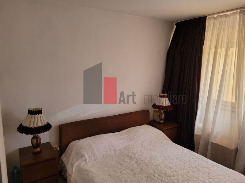 Sos Pantelimon ap. ideal de 3 camere la doar 50m de parc – gata de mutare!